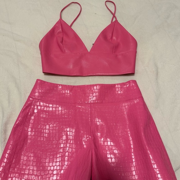 Alice & Olivia Set - Picture 3 of 6